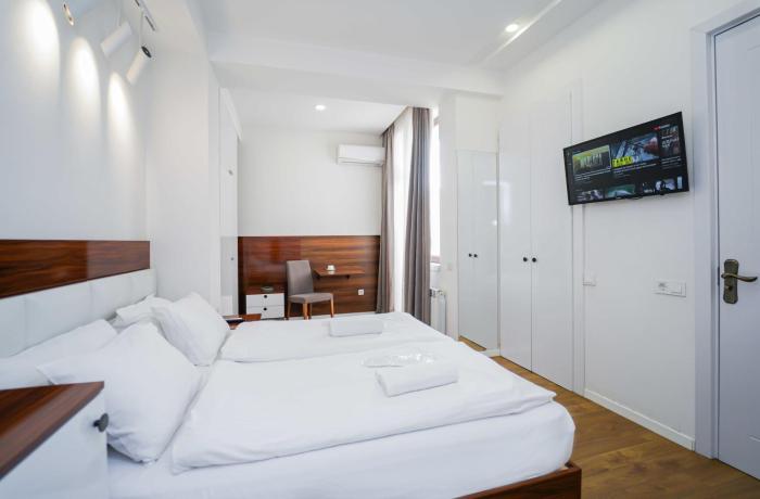 Hotel type room with mini kitchen and balcony on Melikishvili, city center