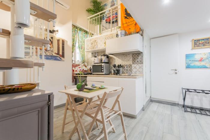 Little Havana Apartment by Wonderful Italy