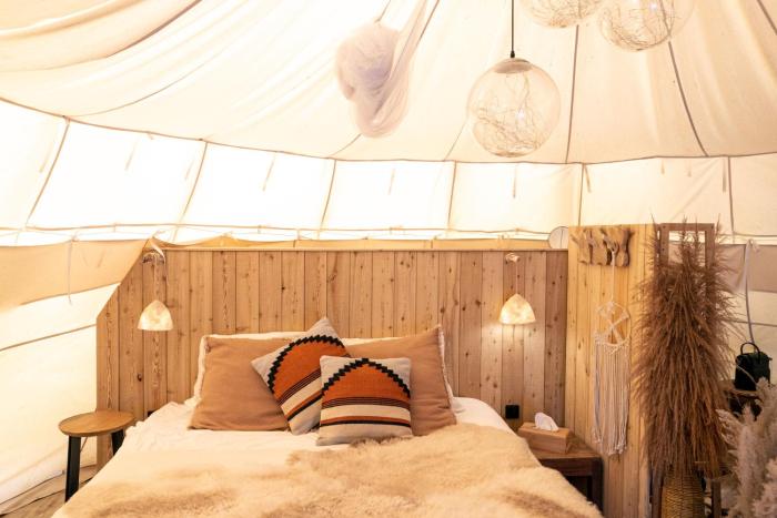Comfort Tipi Marie, Tipi Bo Deluxe & tent Nicolaï - Glamping in stijl
