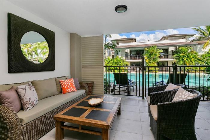 Aqua Oasis Swim-out Resort Sanctuary