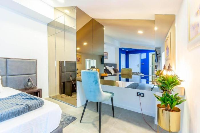 X Boutique Marinac Studio Apartments & Rooms