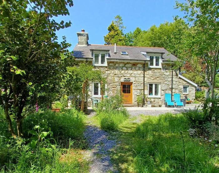 Cae Tudur Remote Rural Cottage near Barmouth