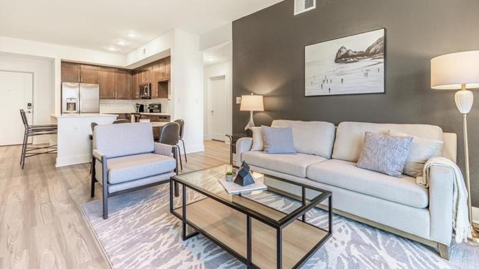 Landing Modern Apartment with Amazing Amenities (ID7569X30)