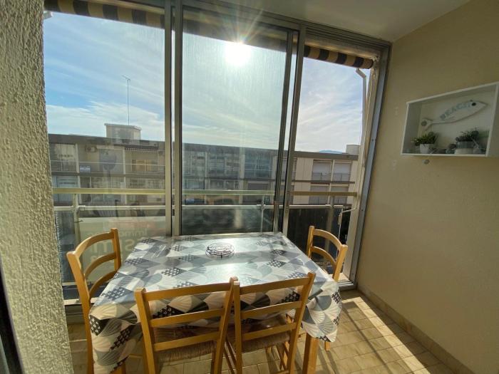 Appartement à Balaruc-les-Bains proche étang et thermes avec loggia et animaux admis - FR-1-503-89
