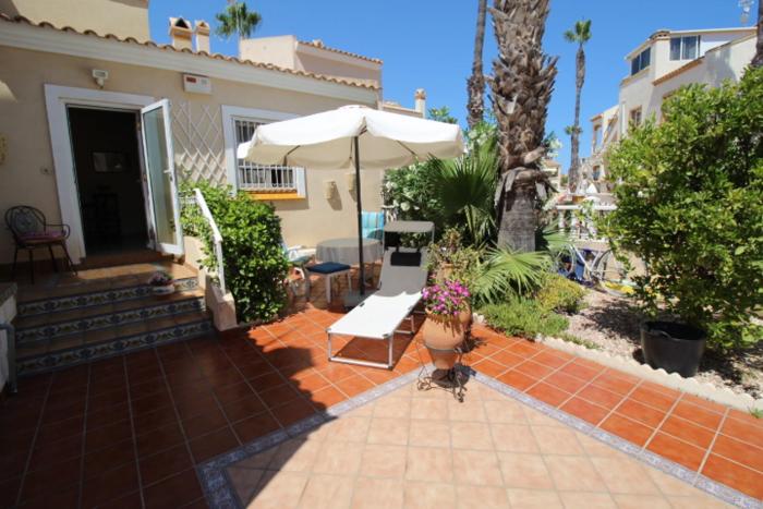 Casa Carlo - Charmanter Bungalow mit Pool