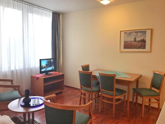 Hafenresidenz – Ferienwohnung 13 Dahlien