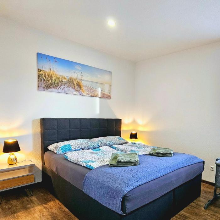 EcoCube Lingen - Balkon, 2Zimmer, Waschmaschine, GästeWC, Backofen