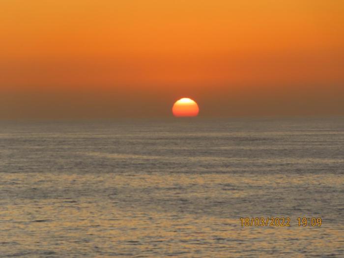 25 Sunset View