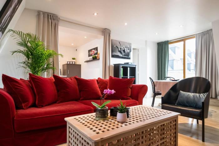 2 bedroom apartment in the heart of the old town