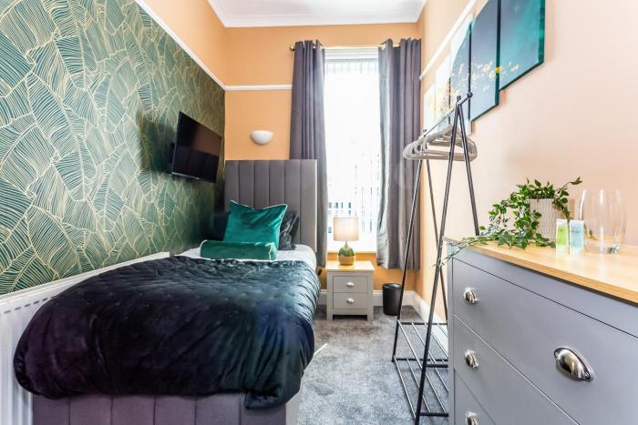 Room 05 - Sandhaven Rooms Single