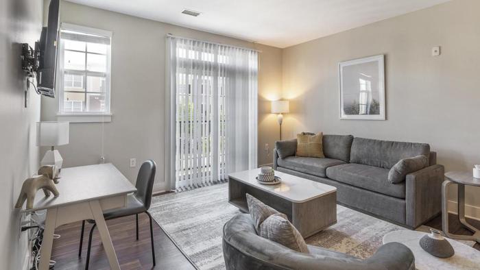 Landing - Modern Apartment with Amazing Amenities (ID9776X48)