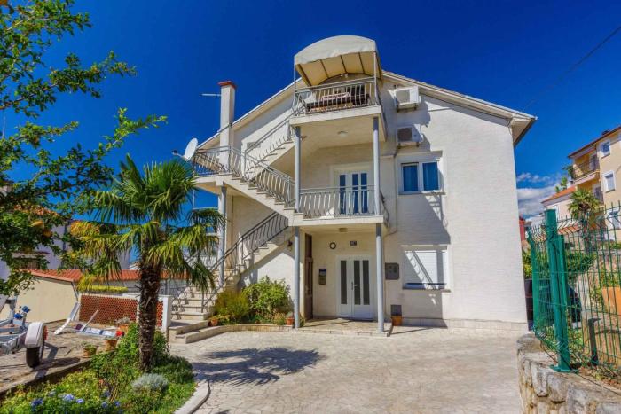 Apartment in Crikvenica 39218