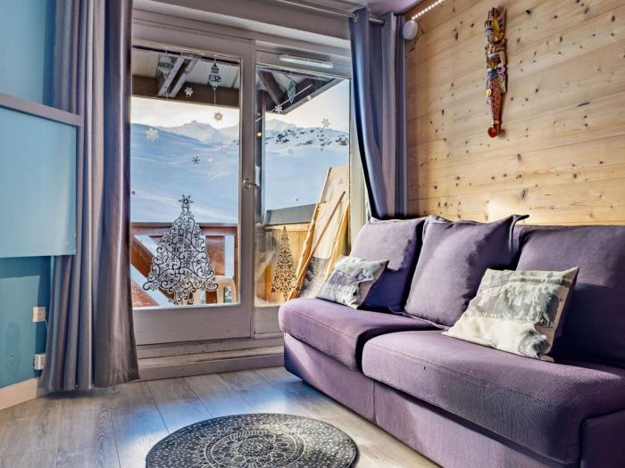 Val Thorens : Appartement 4 pers rénové avec balcon, local à ski, au pied des pistes - FR-1-637-70