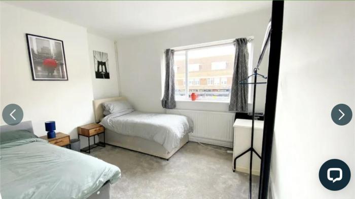 4 bedroom property close to the Harry Potter studio and Watford junction
