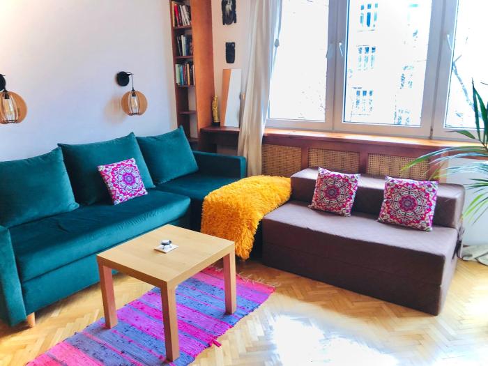 Quiet cozy flat close to central railway station