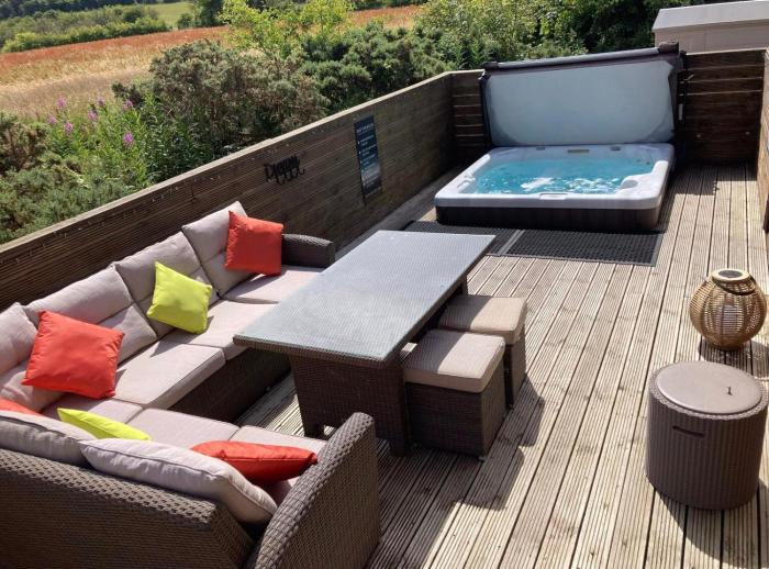 Forget Me Not Lodge with hot tub