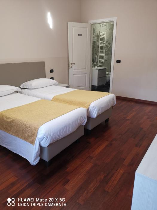 Guesthouse Central Station Group - Via Sammartini 15