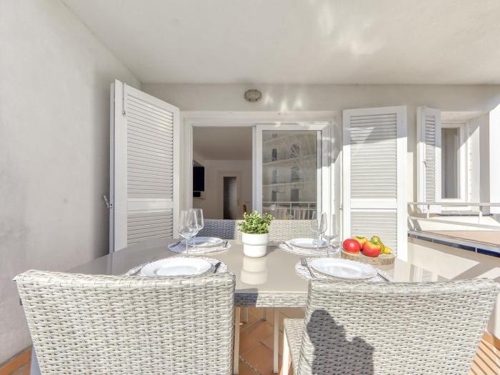 Apartment Platja de Roses-10 by Interhome