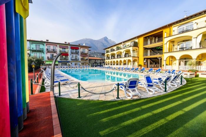 Giardino dei Colori 107 - Residence Pool&Fitness