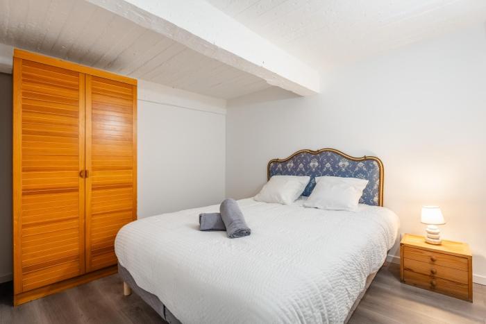 Central, 2 chambres, charmant.