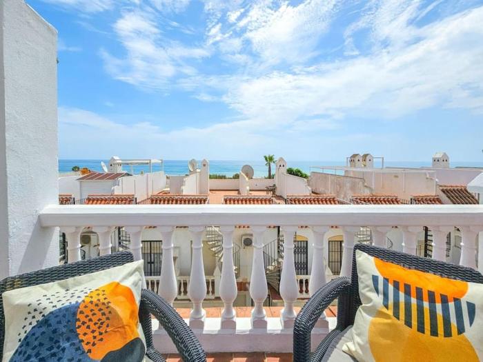 3 bedroom house in Aldea beach