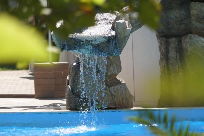 Apartment in Sunny beach, Complex Sun Village, 80 qm, 2 bedrooms & living room near to the beach, SWIMMING POOL, garden