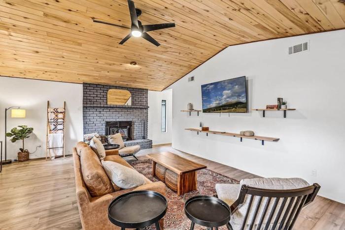 Serene Cabin-Sauna-Game Room