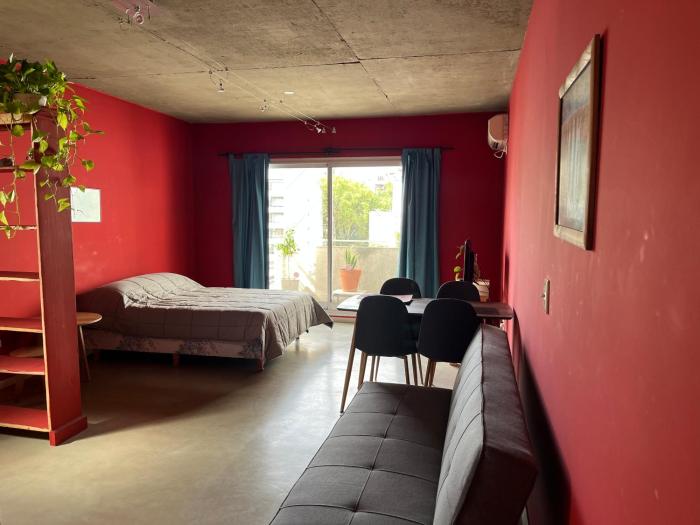 Amplio y luminoso ambiente en el corazón de palermo