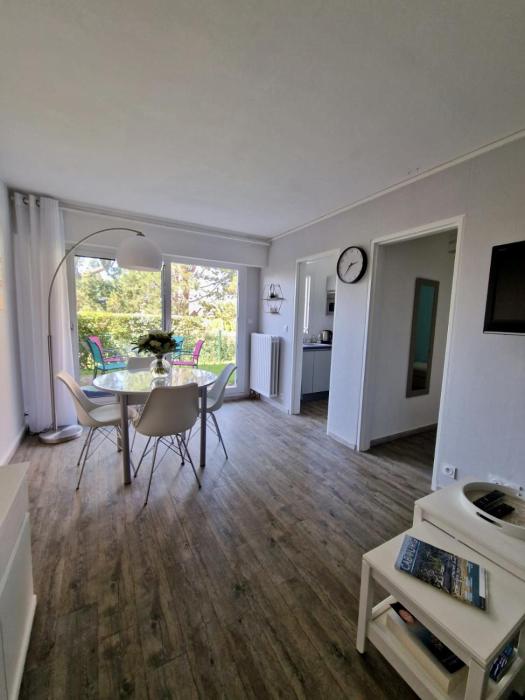 Rez-de-jardin bord de mer