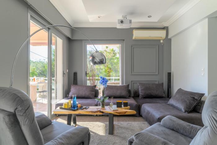 Eclipse Riviera Cinema