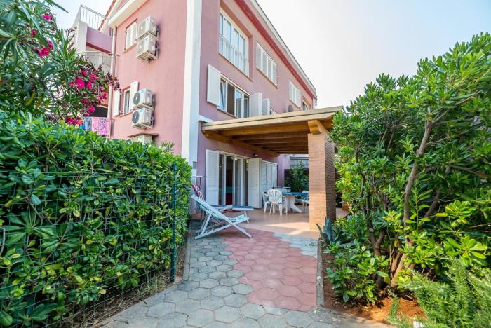 Apartments with parking space Baska, Krk - 22407