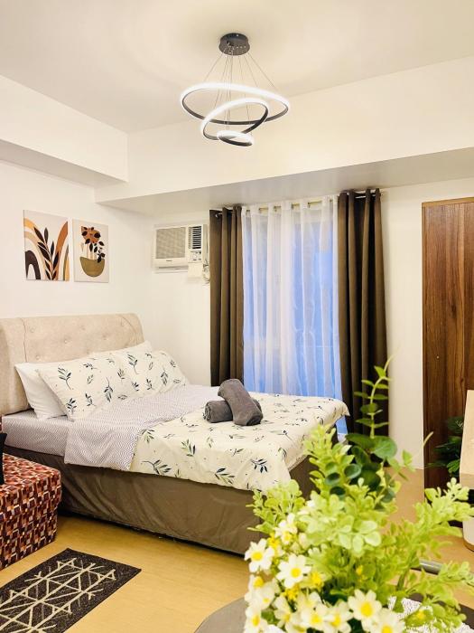 Cozy Studio w balcony at Centrio Towers beside Ayala Mall