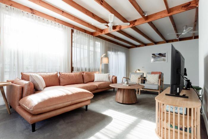 Thrower Cottage: Gateway to the Cataract Gorge