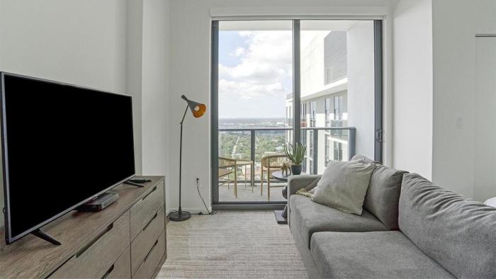 Landing Modern Apartment with Amazing Amenities (ID6421)