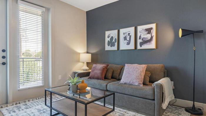 Landing Modern Apartment with Amazing Amenities (ID8282X55)