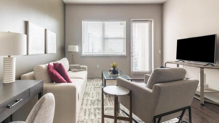 Landing Modern Apartment with Amazing Amenities (ID9245X93)