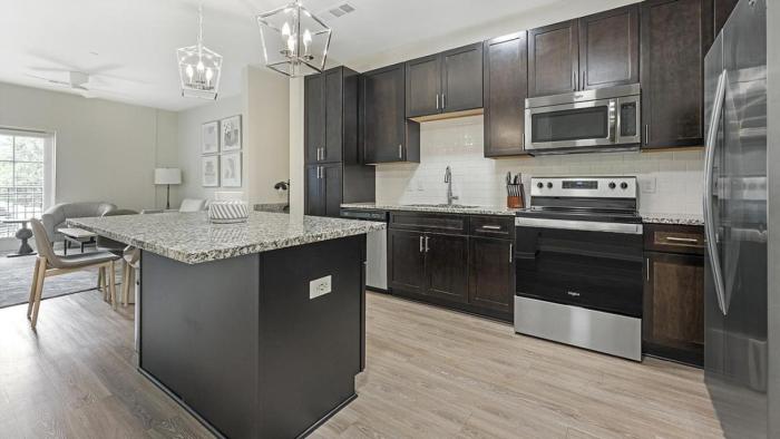 Landing Modern Apartment with Amazing Amenities (ID3112X62)