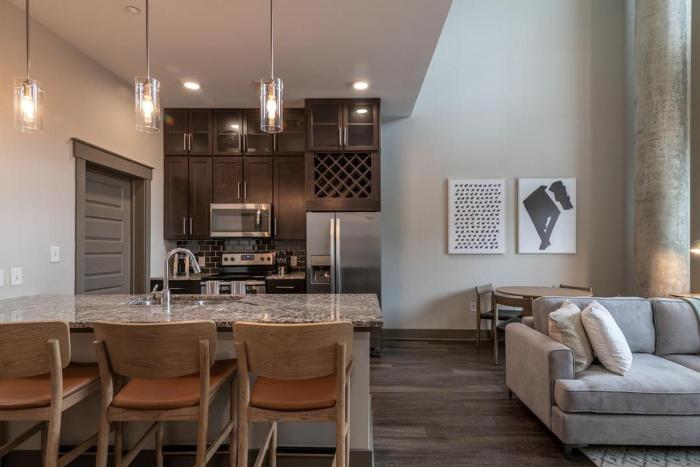 Landing Modern Apartment with Amazing Amenities (ID4487X26)
