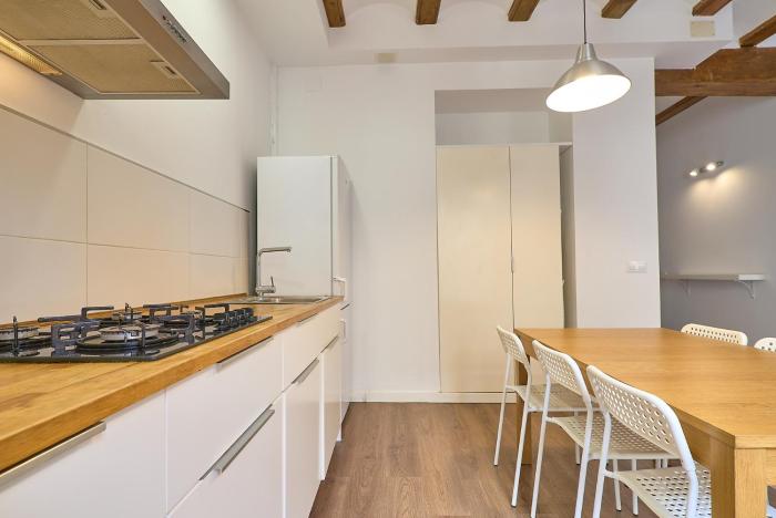 Apartamento minimalista en Matemático Marzal