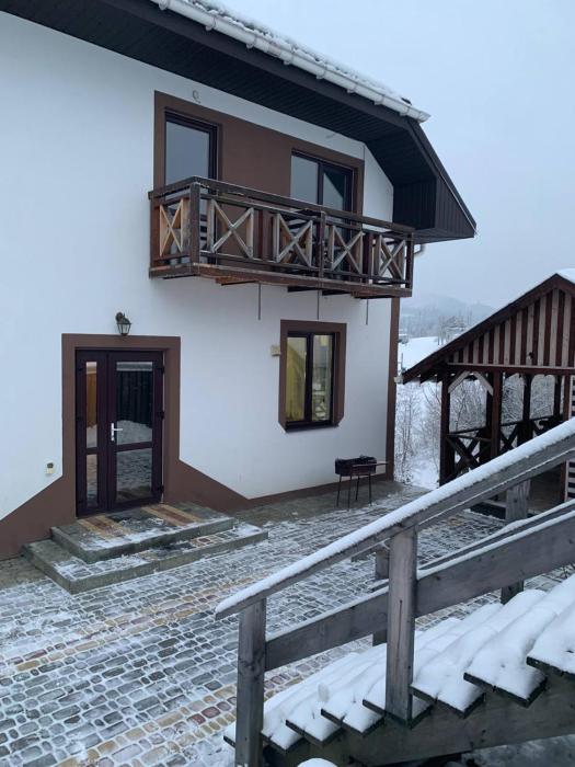 Ехо Тростяну