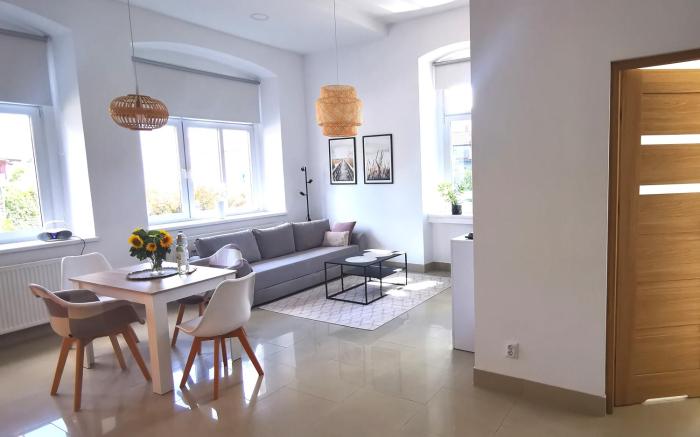 Komfortowy apartament lux parter w okolicy jeziora i GÃ³r Sowich