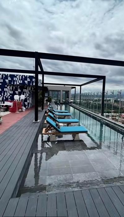 SkyGarden Nunciatura Luxury Apartment #705