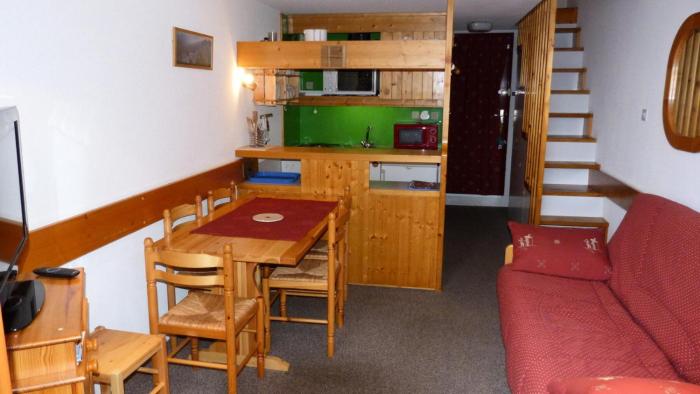 Résidence Aiguille Grive Bat Iii - Appartement 2 pièces 6 personnes en duplex, skis aux pieds, dans le village de Charmettoger à Arc 1800 MAE-2018