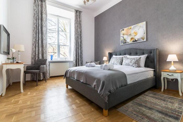 Freta 25 Elegant Apartment by Noclegi Renters