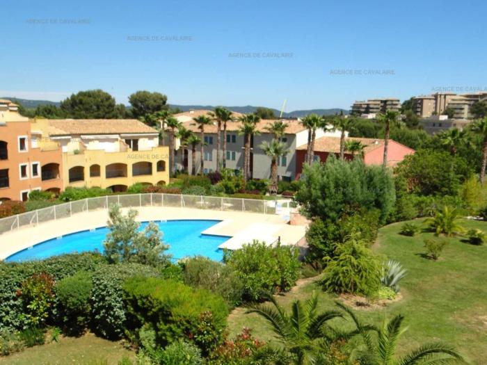 T3 climatisé avec piscine, tennis, proche plage à Cavalaire - FR-1-100-330