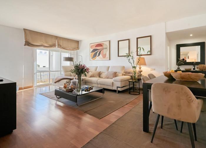 Luxury 3 bed flat - Beachfront in Puerto Banus