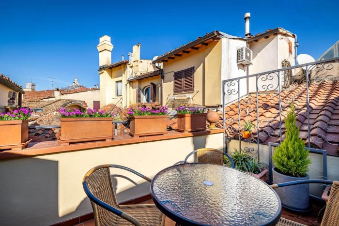 YID penthouse in Santa Croce
