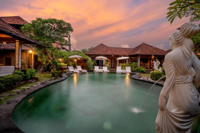 Capung Cottages