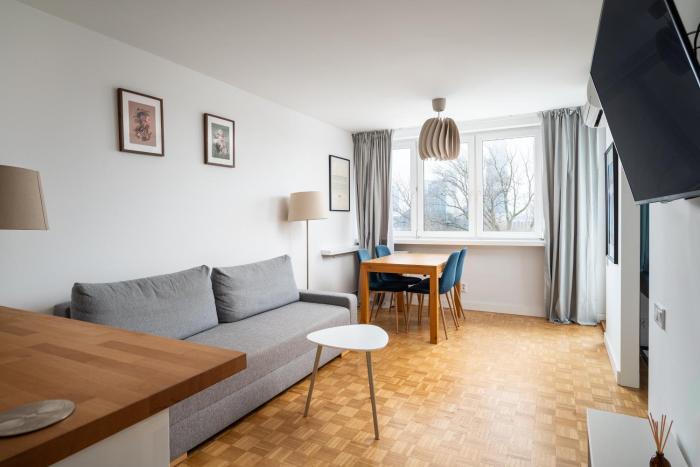 Plac Zawiszy Cosy Apartment by BookingHost