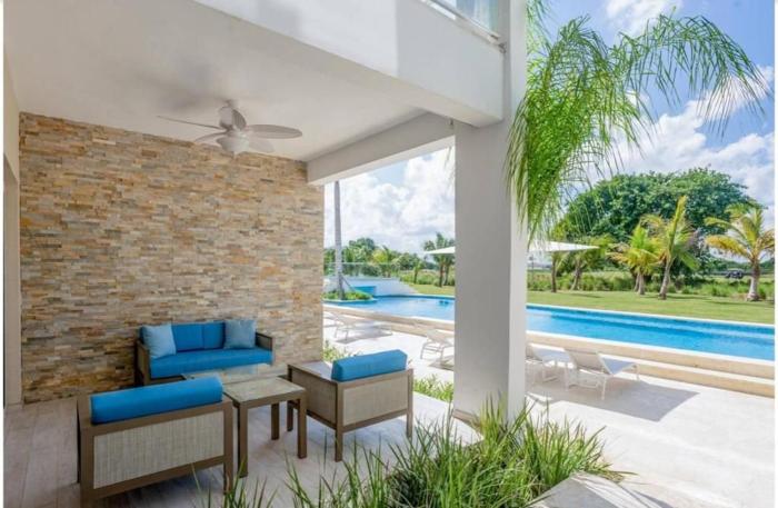 Comfort Condo wPool View at Hard Rock Golf Course